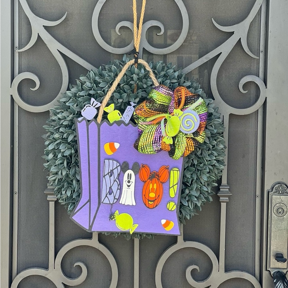 Halloween sign
